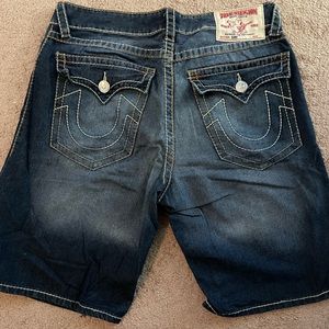 Like new True Religion jean shorts size 36